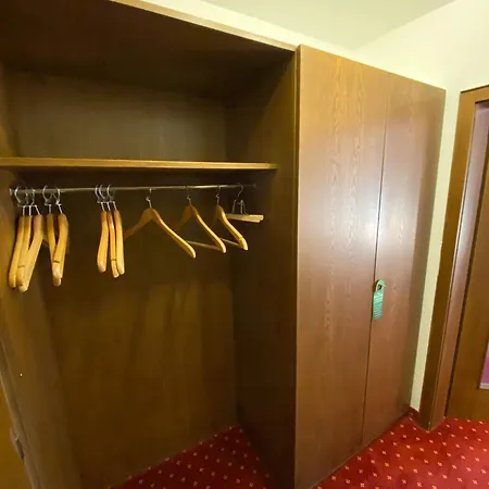 Faller Hotell 3*