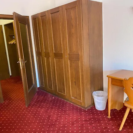 Hotell Faller 3*