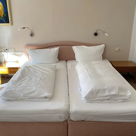 Faller Hotel