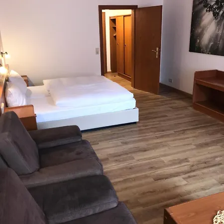 Hotell Faller 3*